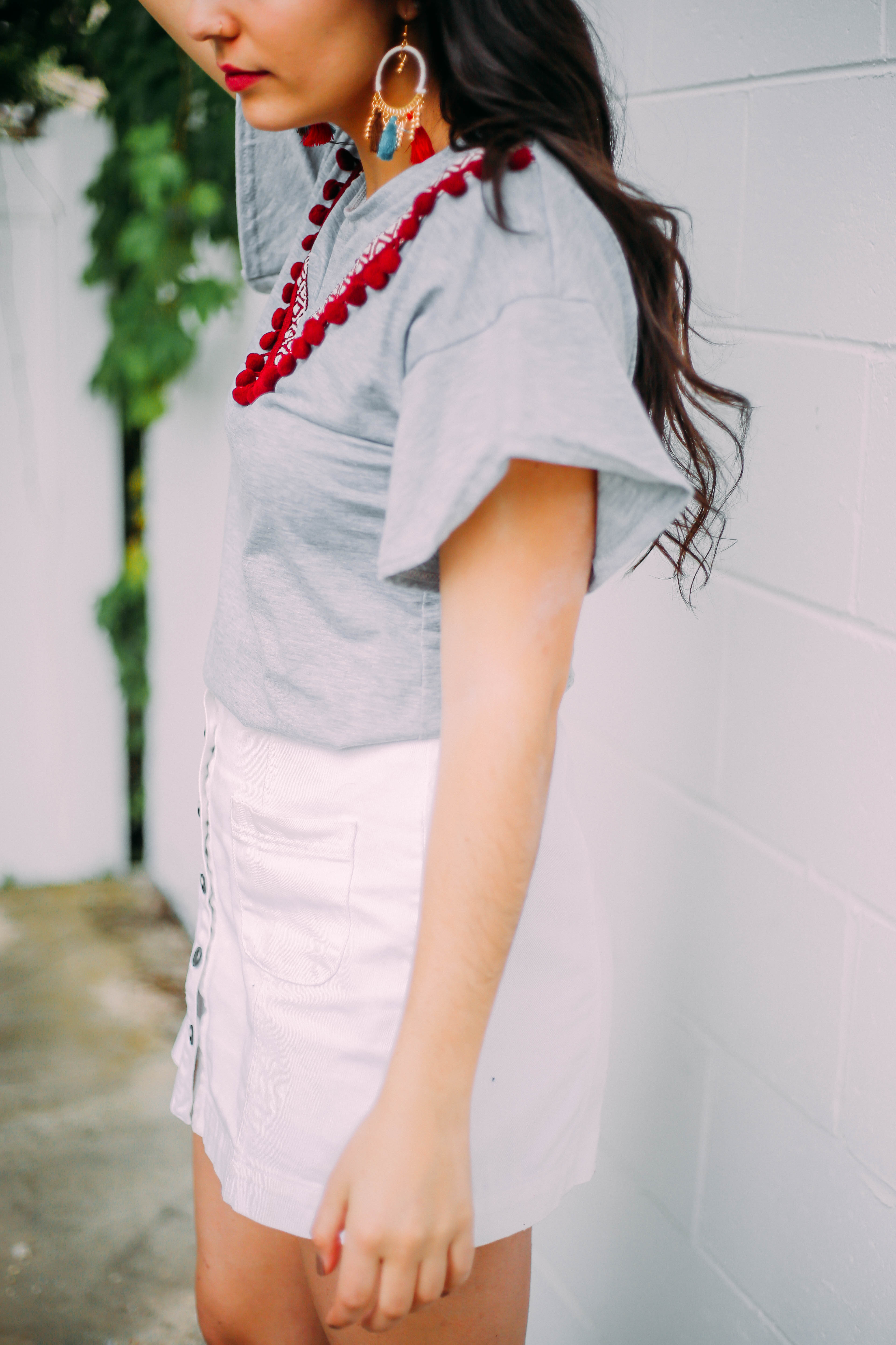 pom-pom-tshirt-fringe-earrings-18