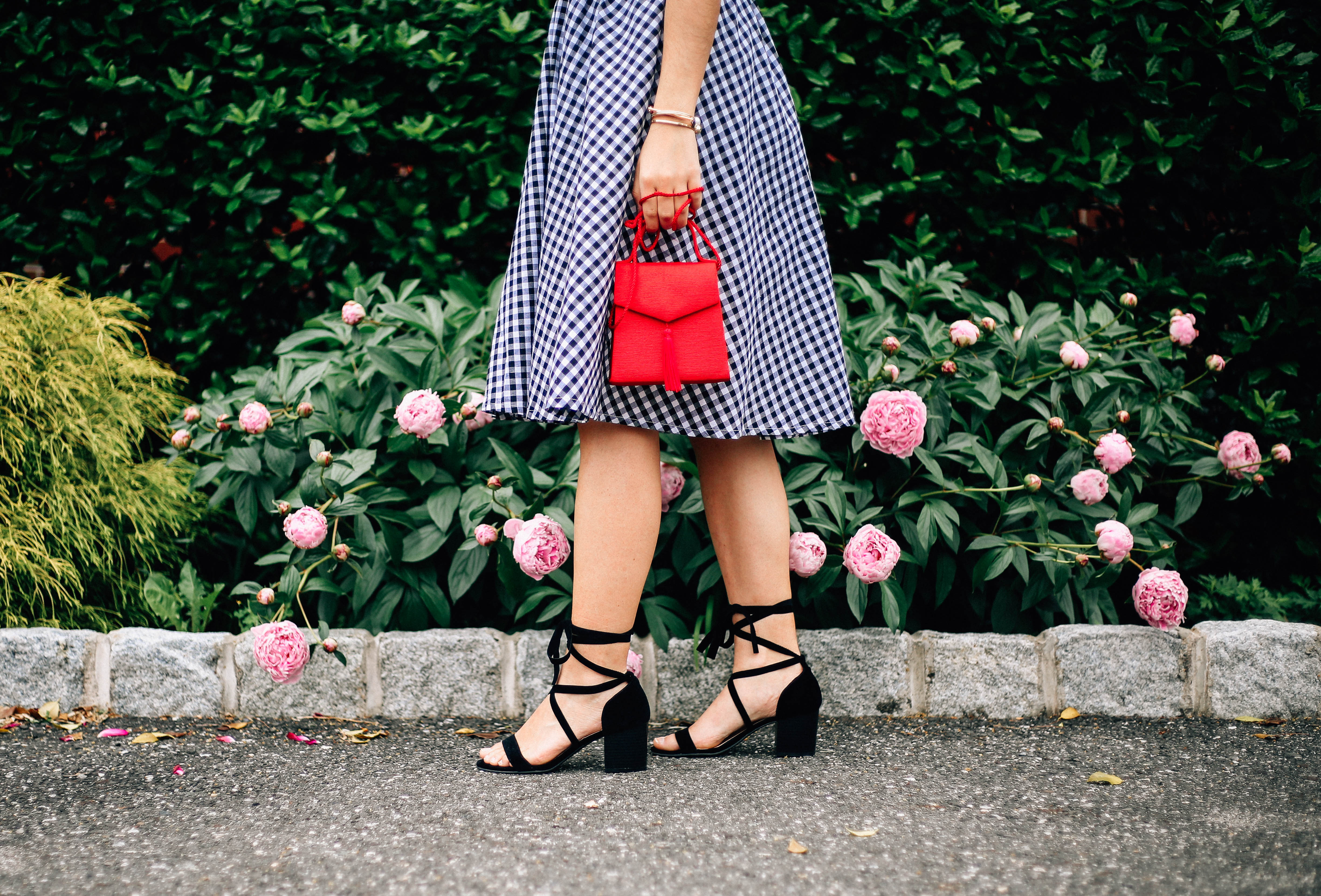 gingham-midi-dress-shein-blogger-13