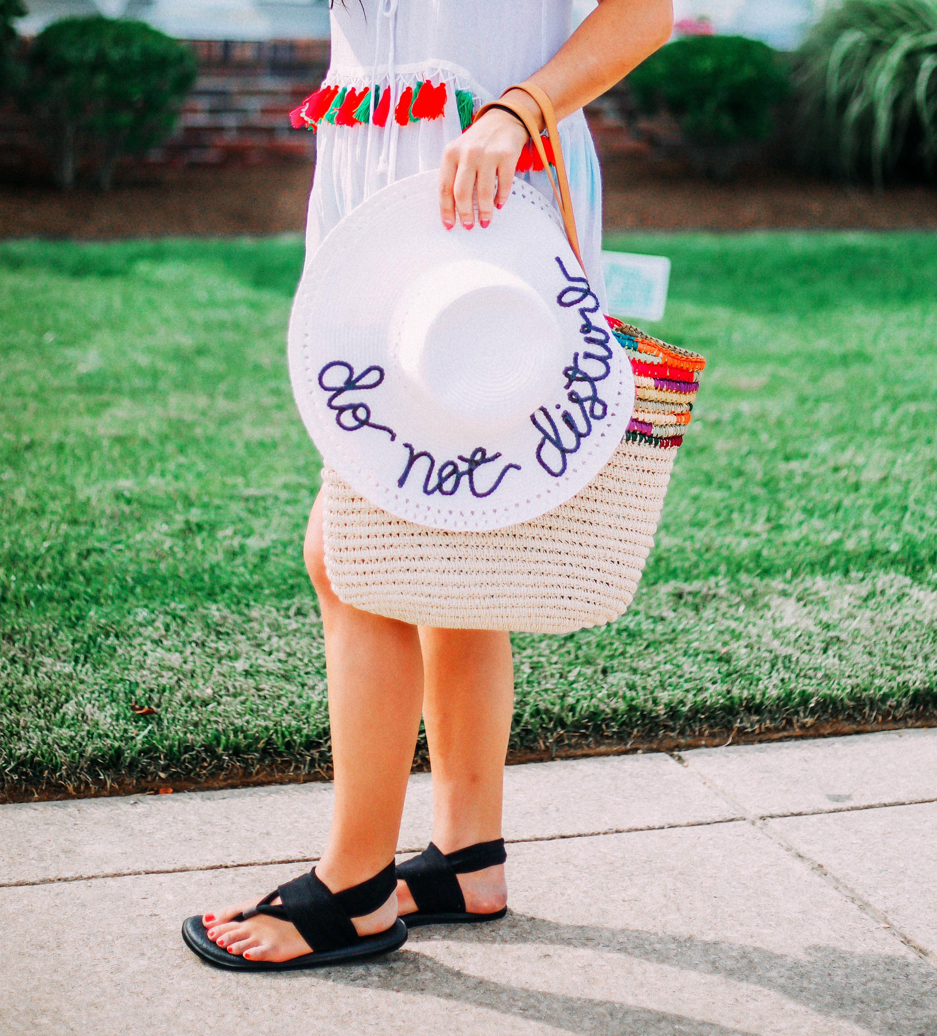 beach-day-outfit-12-closeup
