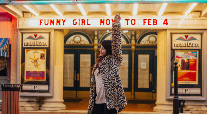 girl-neon-sign-fashion-blogger