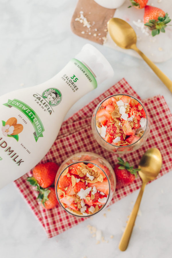 strawberry-shortcake-overnight-oatmeal-7