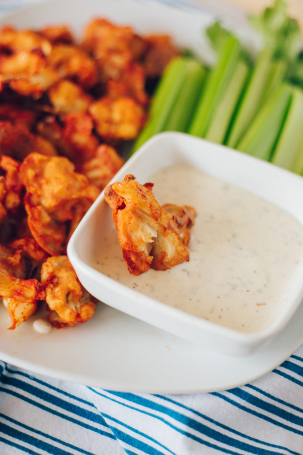 vegan-buffalo-cauliflower-wings-14
