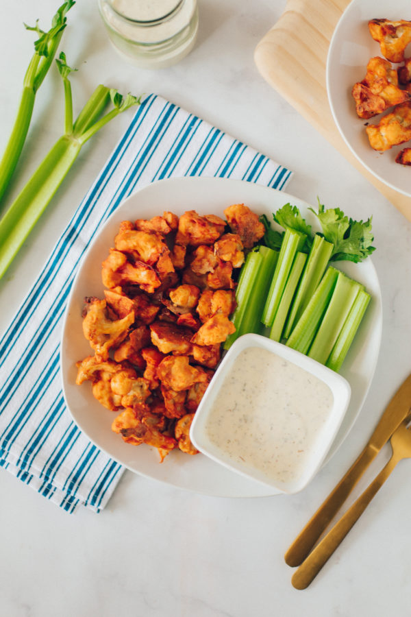vegan-buffalo-cauliflower-wings-3