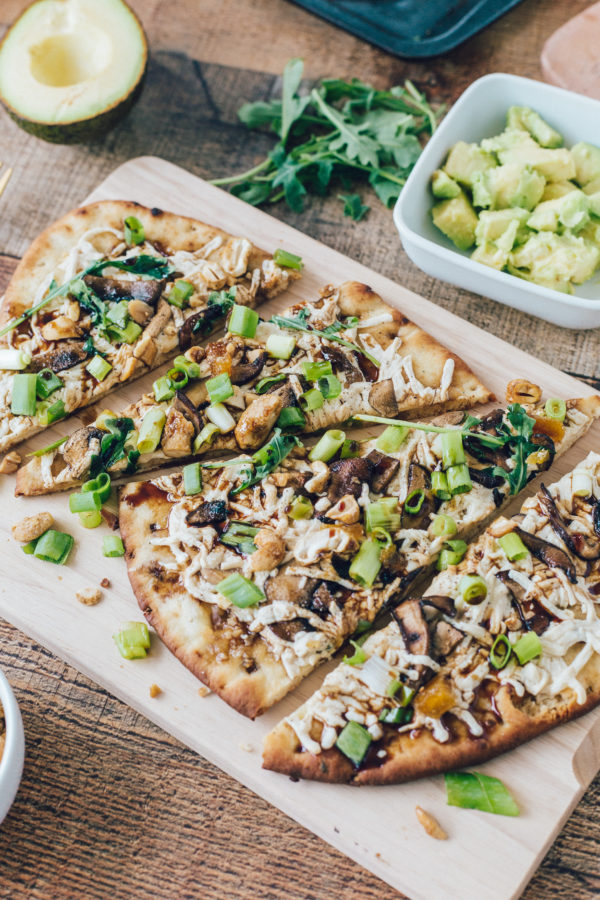 easy-mushroom-balsamic-vegan-flatbread-pizza-13
