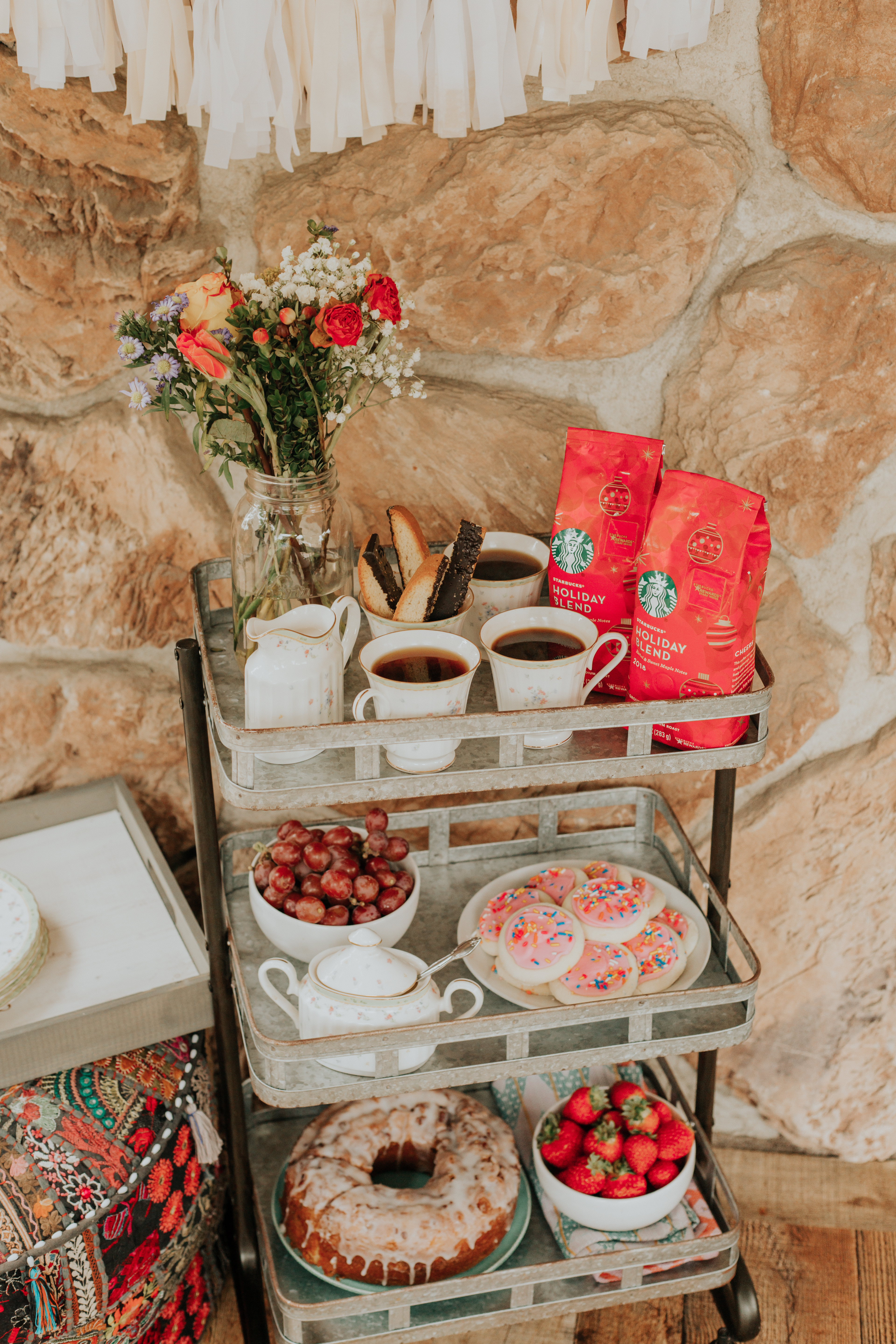 starbucks-holiday-blend-coffee-bar-cart