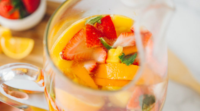 3 Step Skinny Sangria you Need to Try Now